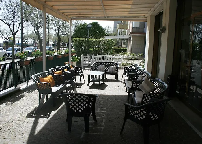 Ξενοδοχείο Mare 3*